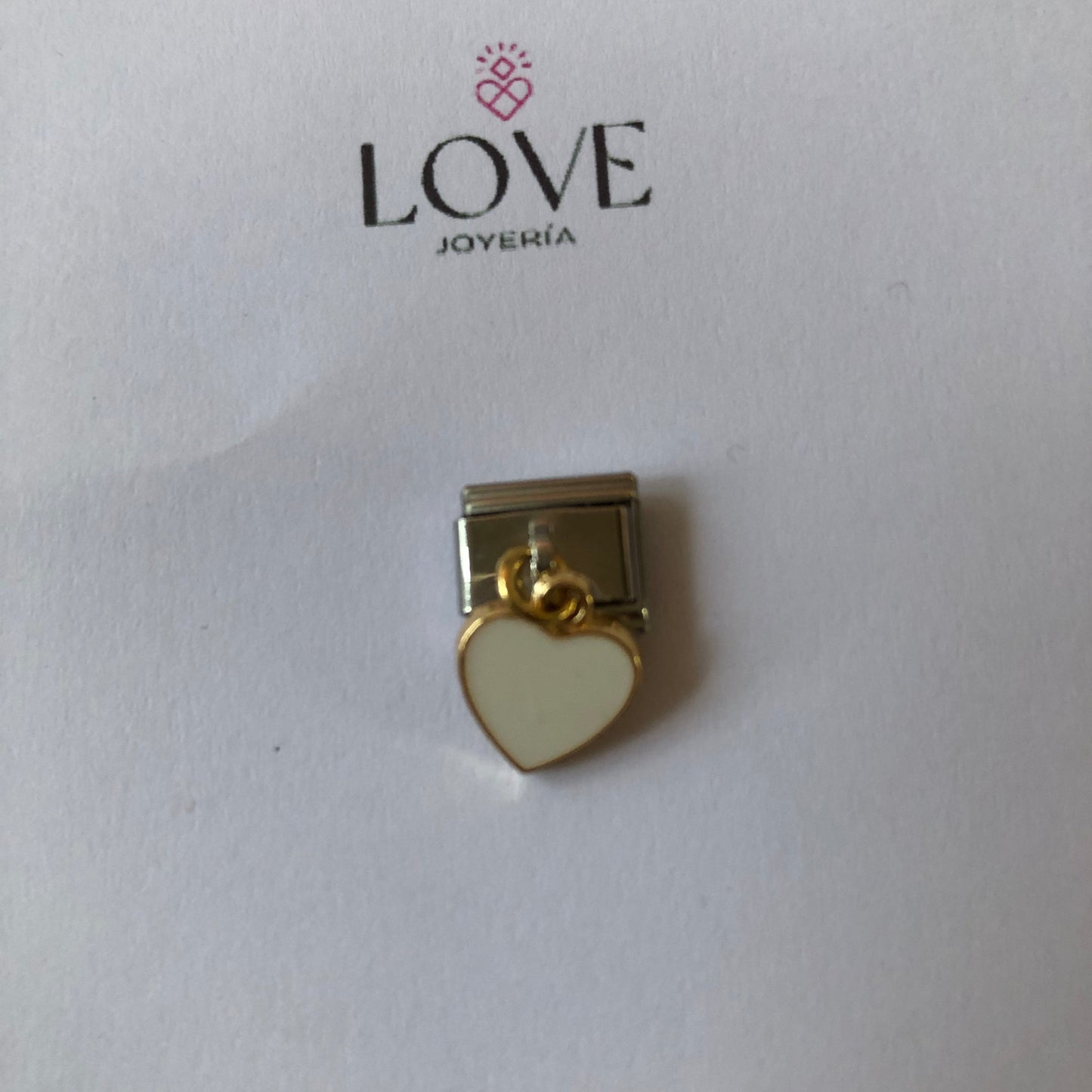 Charm corazón blanco colgante