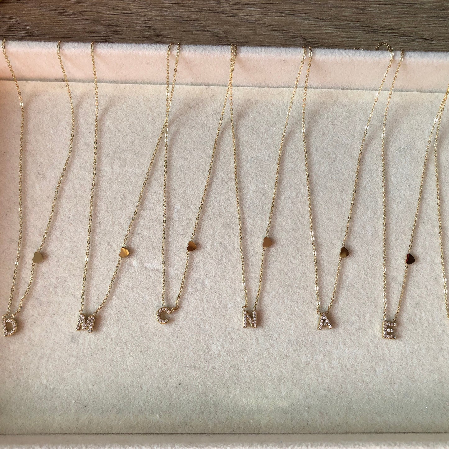 Iniciales mini con corazón