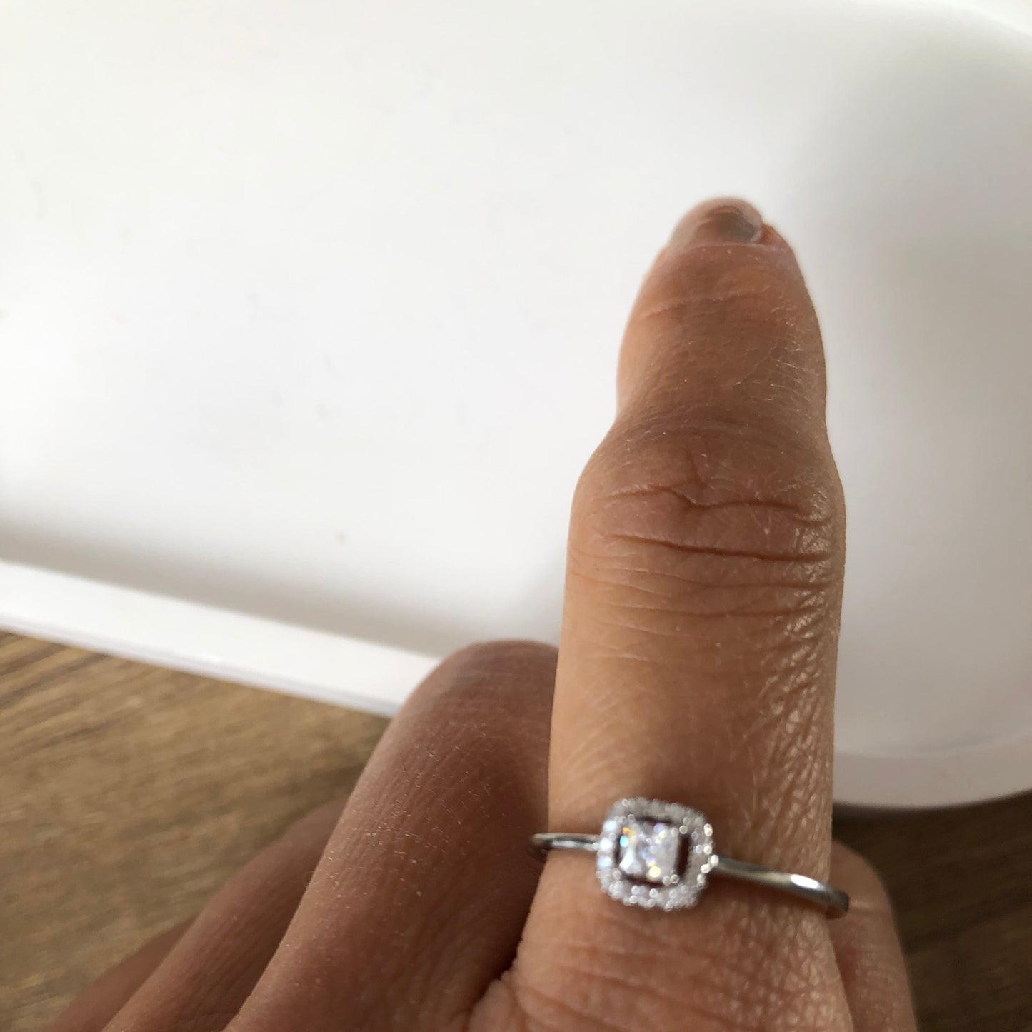 Anillo rectángulo piedrita plata .925