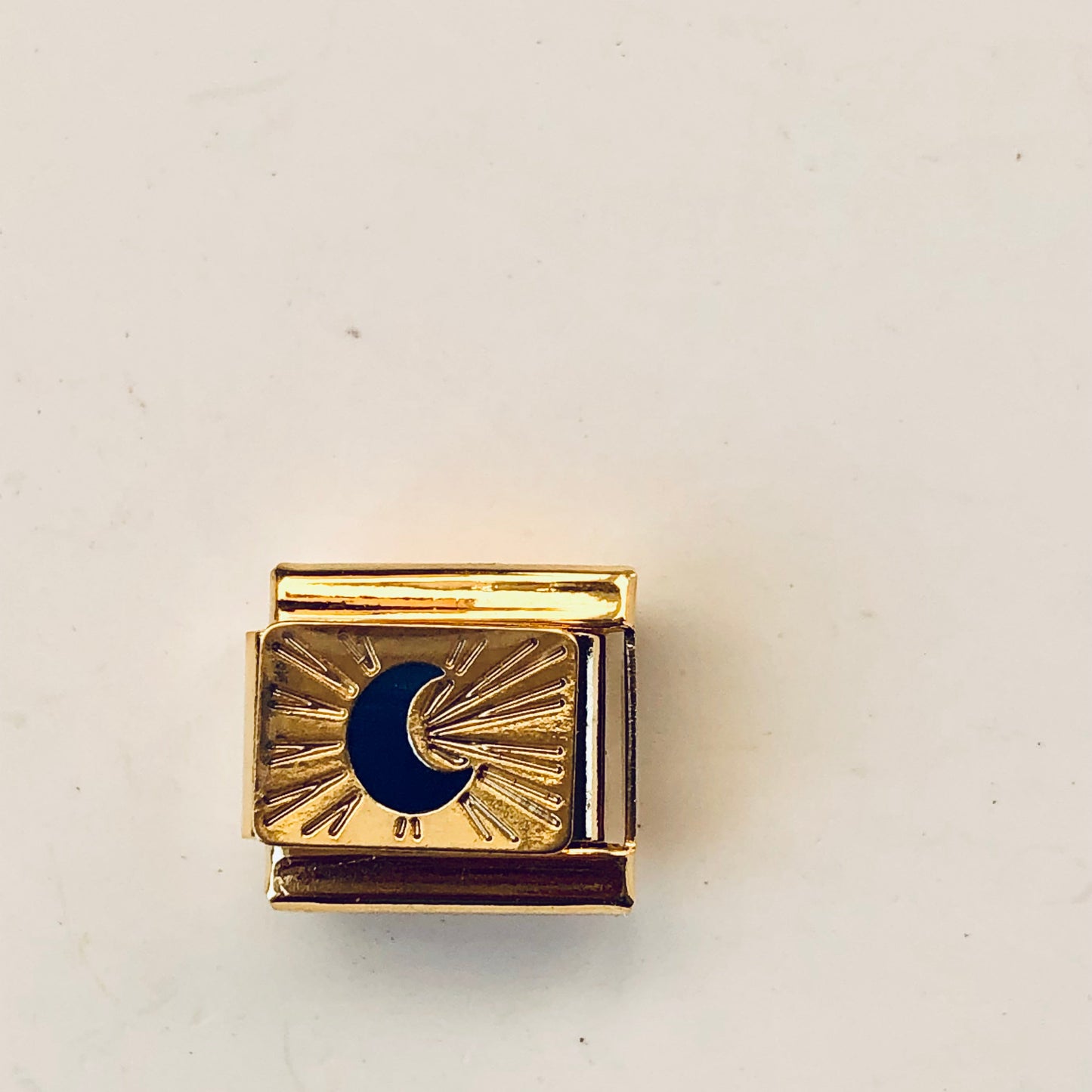 Charm para pulseras italianas dorado Luna azul