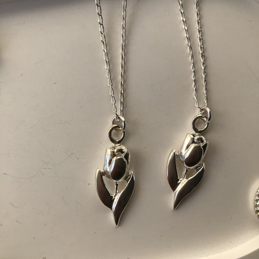 Collar Tulipán plata .925