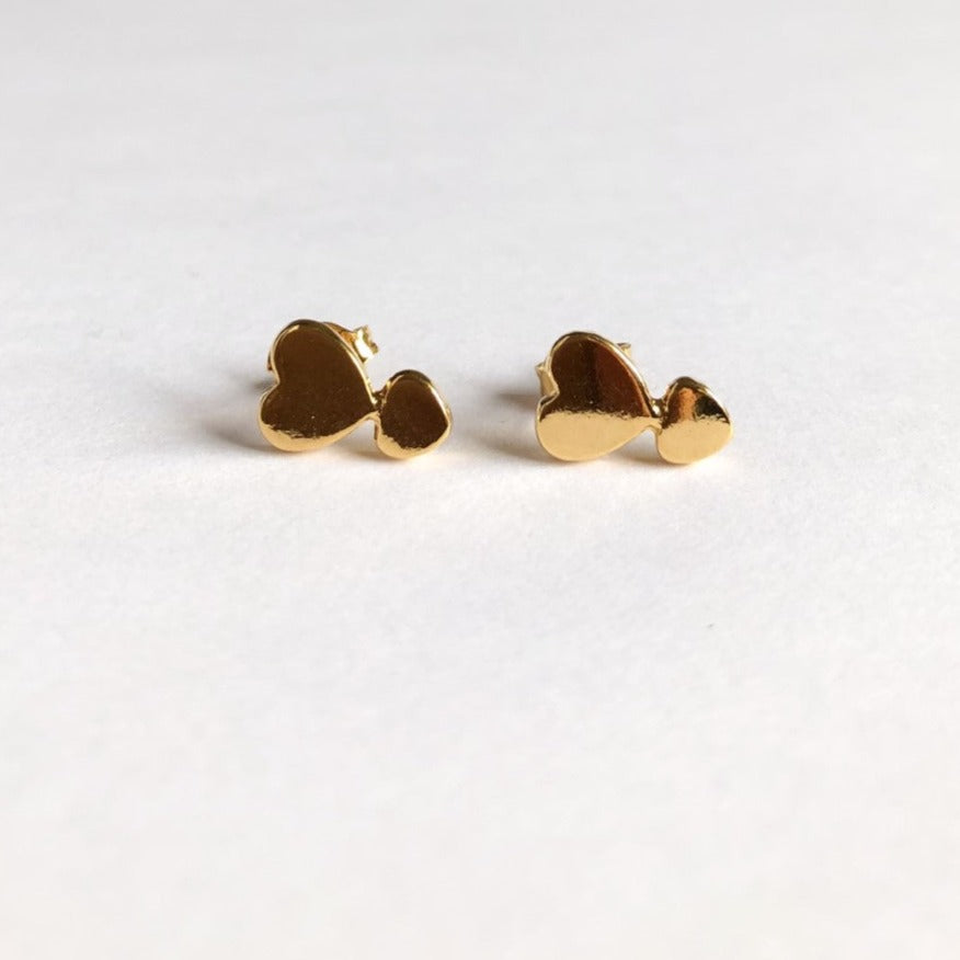 Aretes dos corazones