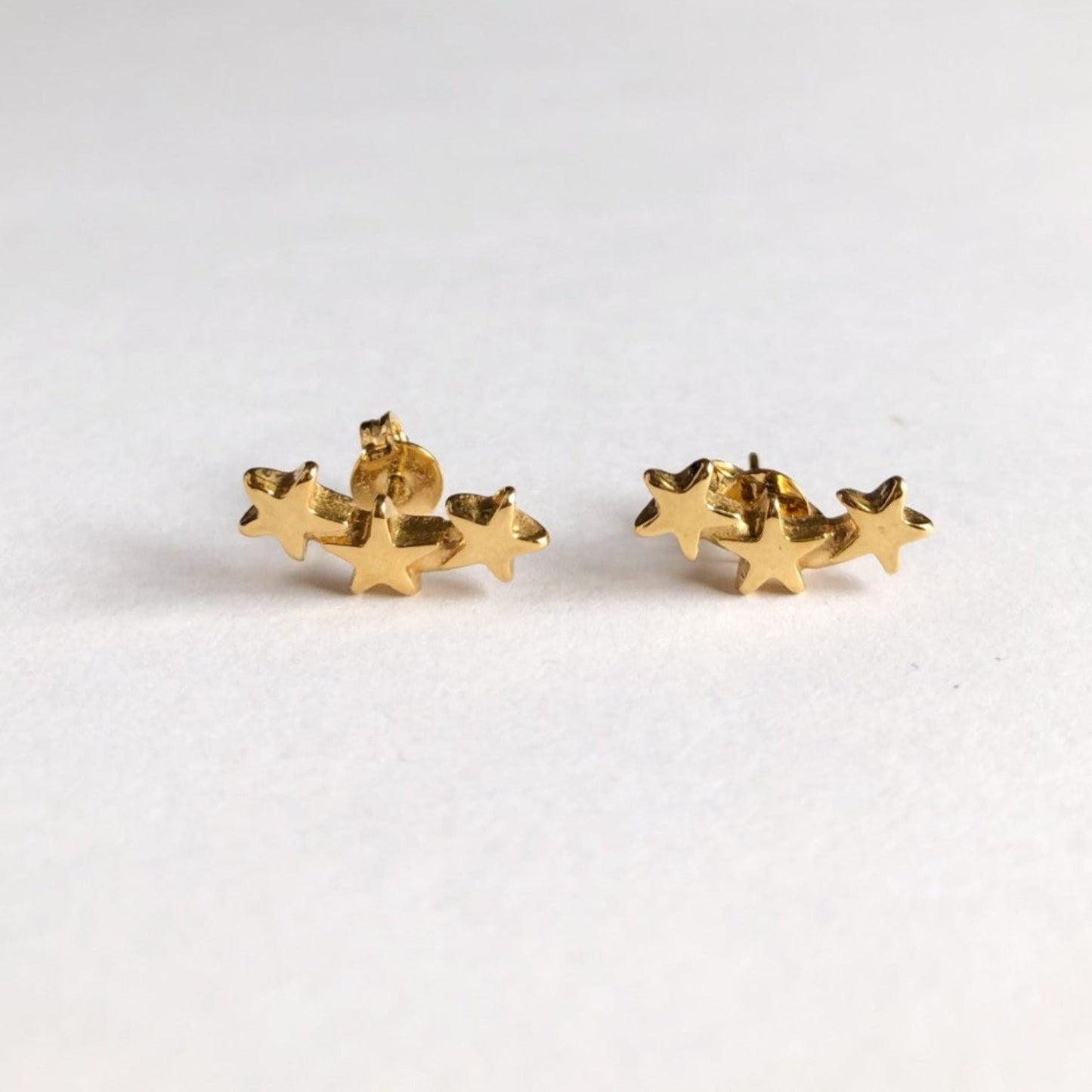 Aretes tres estrellas