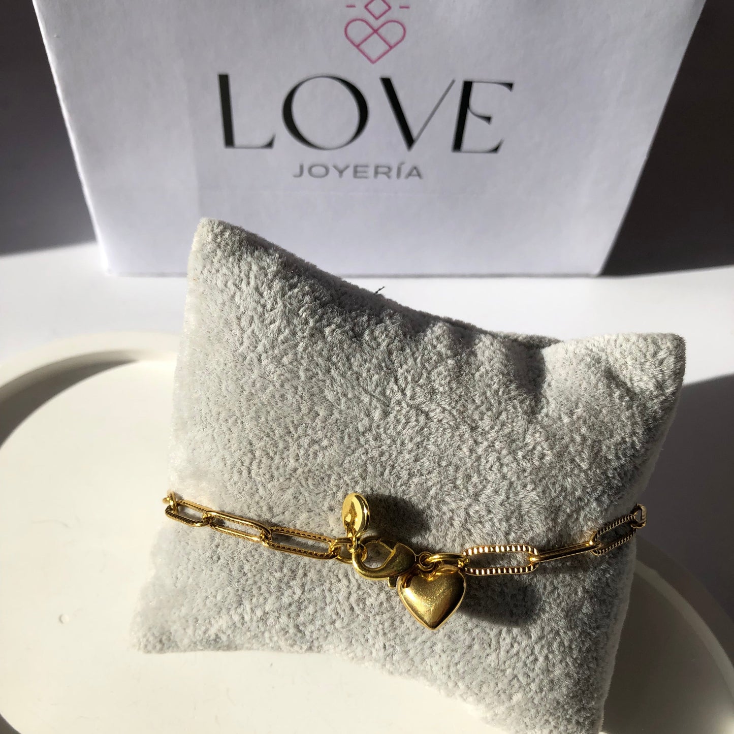 Pulsera corazón acero dorada