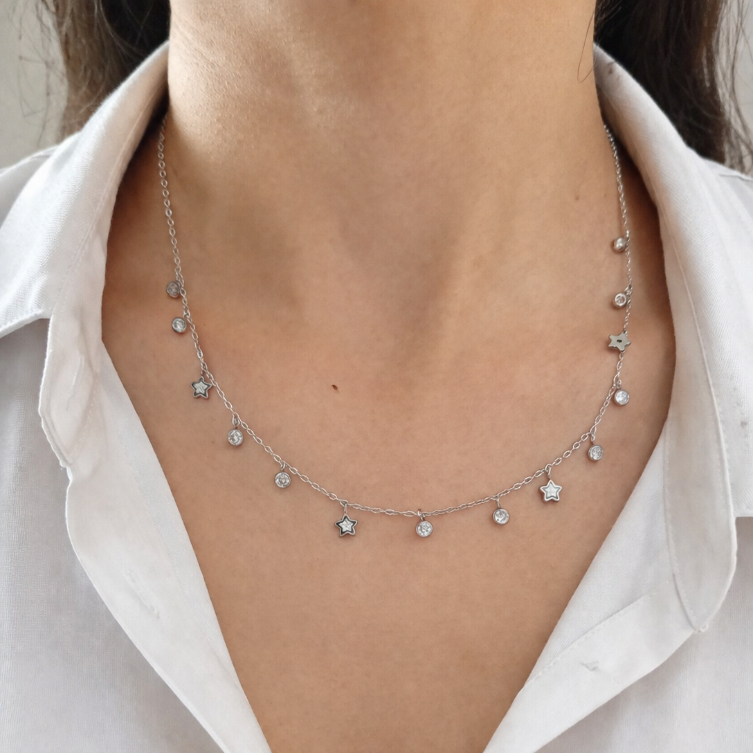 Collar estrellas y círculos con zirconia en plateado
