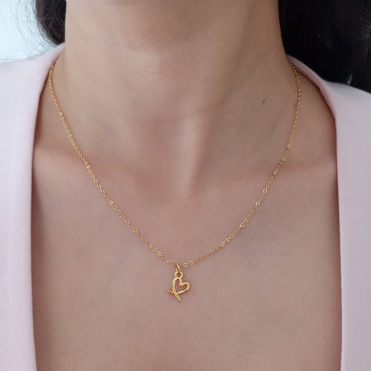 Collar corazón trazo