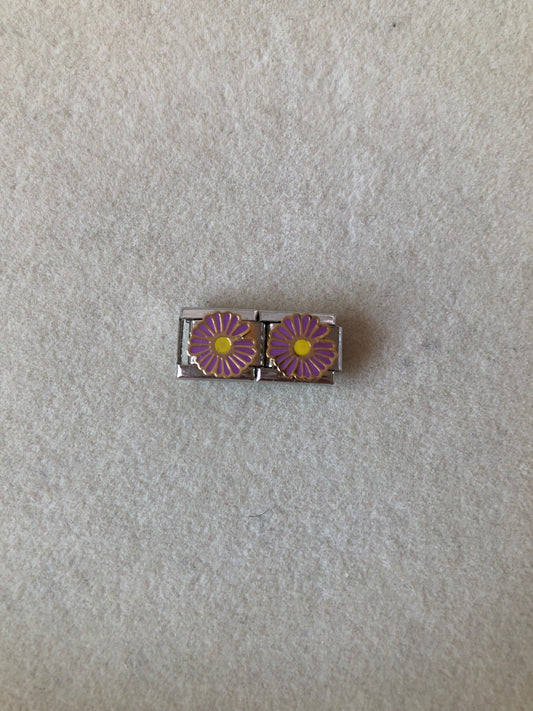 Charm Flor morada