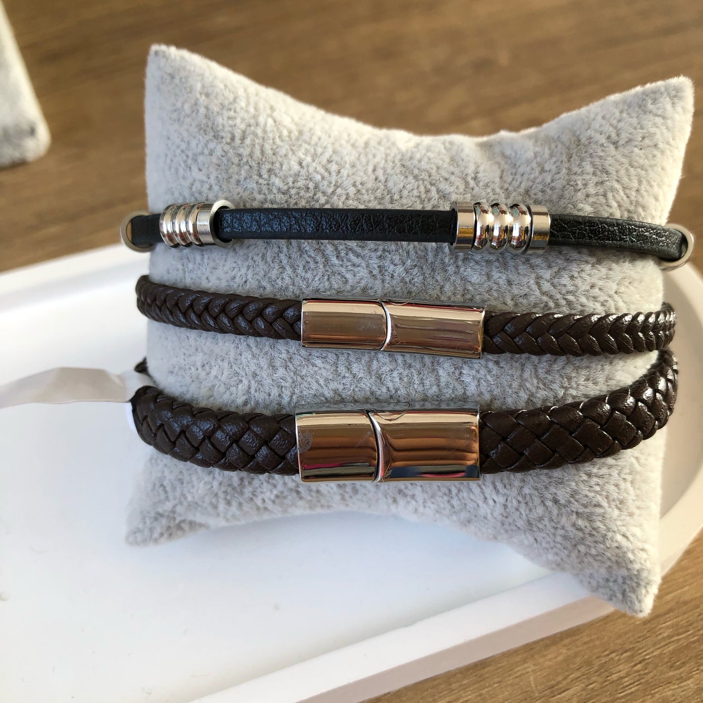 Pulsera de piel color café