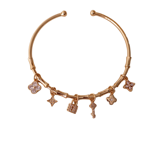 Pulsera con charms