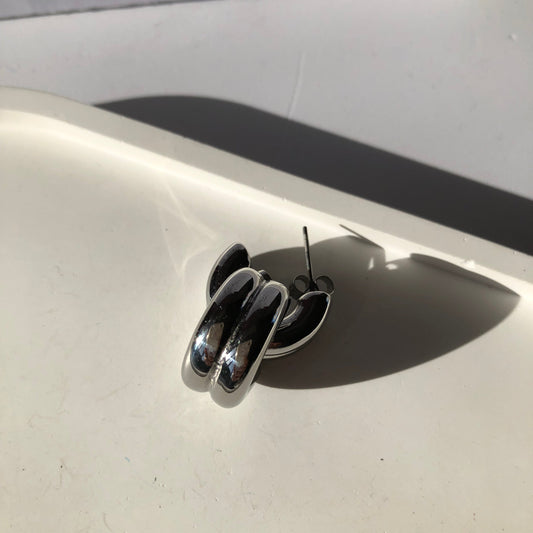 Arracadas plateadas acero