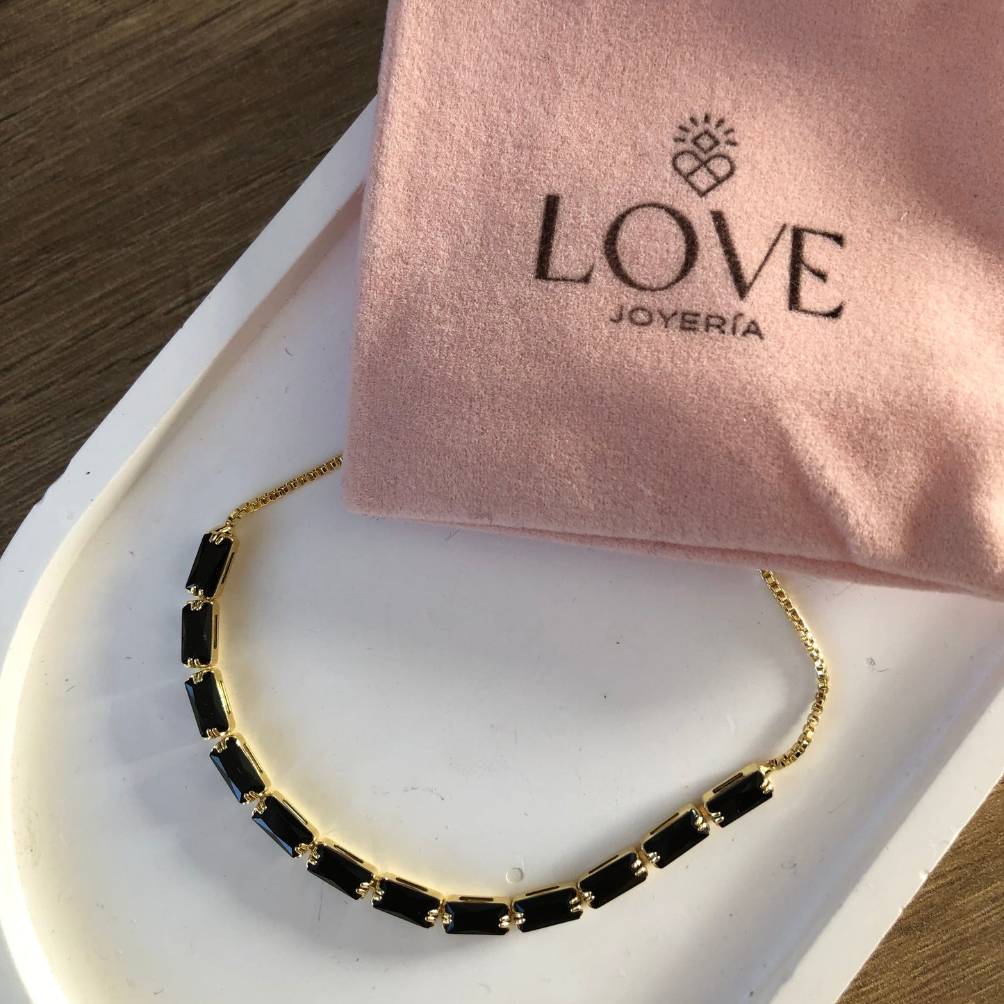 Pulsera ajustable rectángulos negros