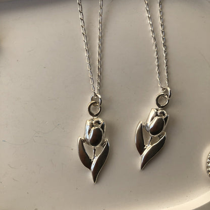Collar Tulipán plata .925