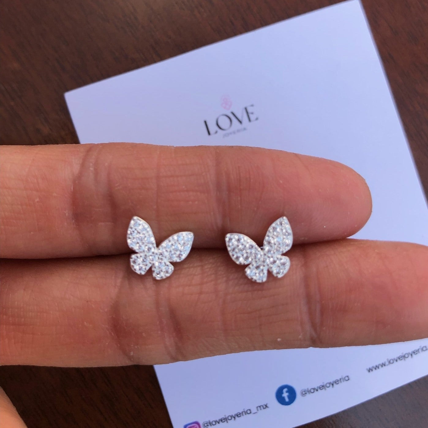 Aretes Mariposa