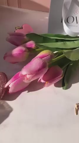 Cargar video: Nuesto Best Seller! Collar Tulipán