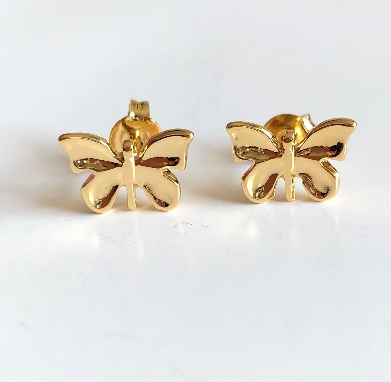 Aretes mariposa